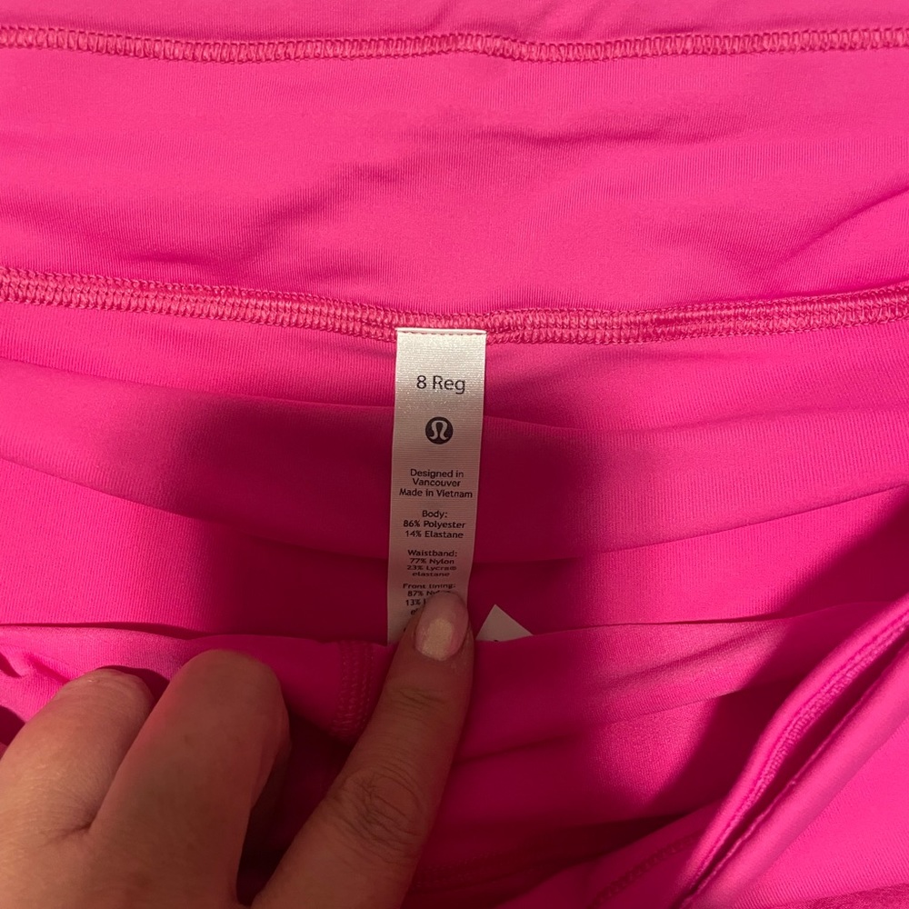 Lululemon pace rival sz 8 sonic pink NWOT